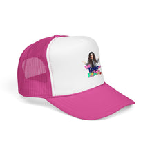 Cargar imagen en el visor de la galerÃa, Trucker Hat — "Do I Look Like Helen?" Retro Graphic Foam Cap