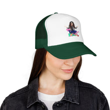 Cargar imagen en el visor de la galerÃa, Trucker Hat — "Do I Look Like Helen?" Retro Graphic Foam Cap