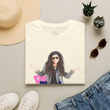 Cargar imagen en el visor de la galería, T-Shirt — 'De Todo con Helen