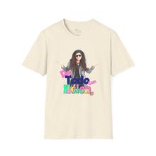 Cargar imagen en el visor de la galería, T-Shirt — 'De Todo con Helen