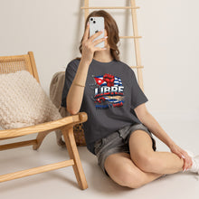 Cargar imagen en el visor de la galería, Libre Patria y Vida T-Shirt — Cuban Freedom Flag Tee
