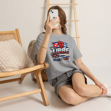 Cargar imagen en el visor de la galería, Libre Patria y Vida T-Shirt — Cuban Freedom Flag Tee
