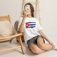 Cargar imagen en el visor de la galería, Cuba Flag 'I Miss You' Tee
